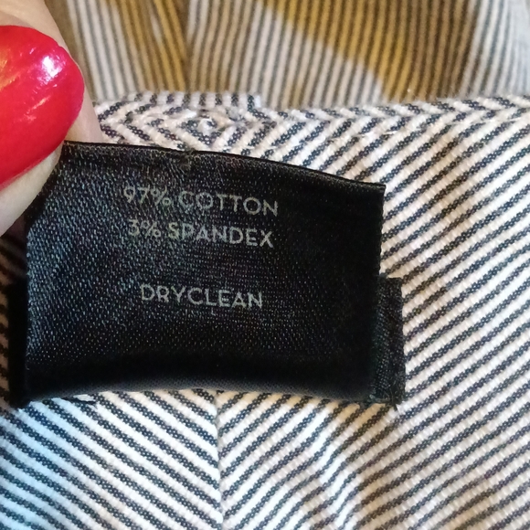 Ann Taylor Blue Pinstripe Cropped Pants Sz 2 - Picture 6 of 7